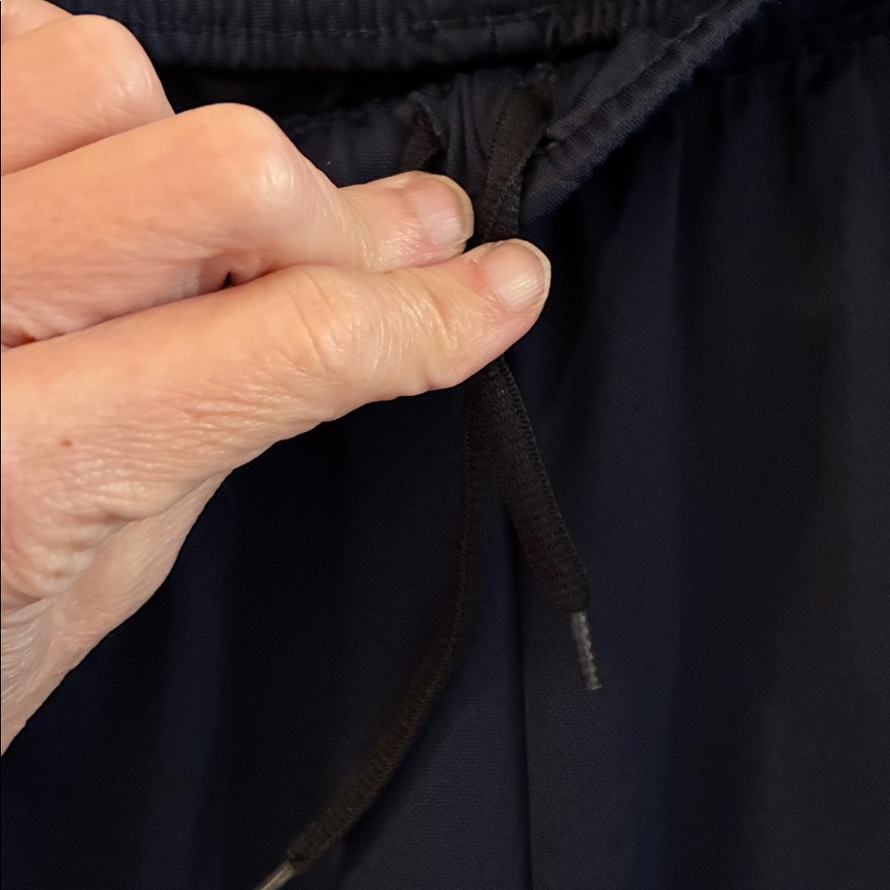 Men’s Nike 🥳HP🥳Dri-fit Dark Blue Sweatpants - Picture 3 of 5